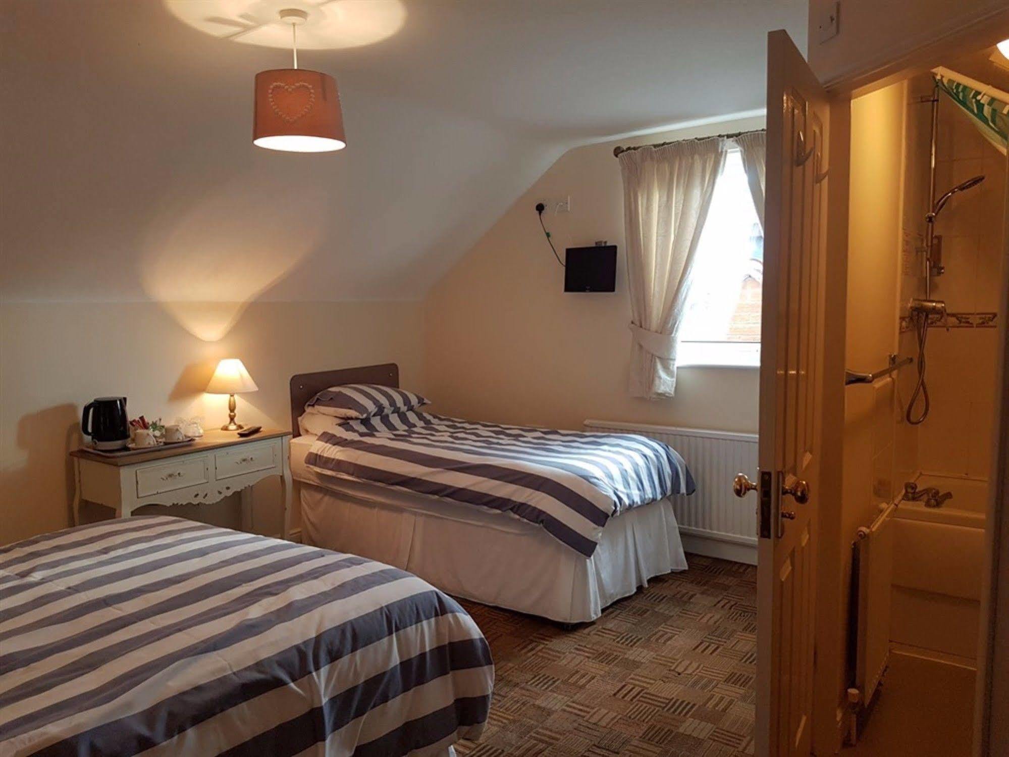 Aaron Lodge Guest House Λέστερ Εξωτερικό φωτογραφία