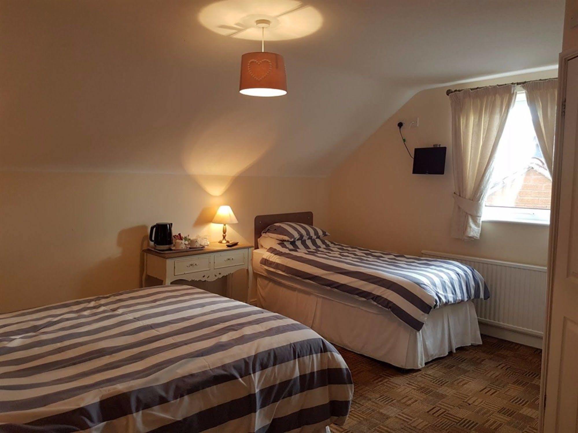 Aaron Lodge Guest House Λέστερ Εξωτερικό φωτογραφία