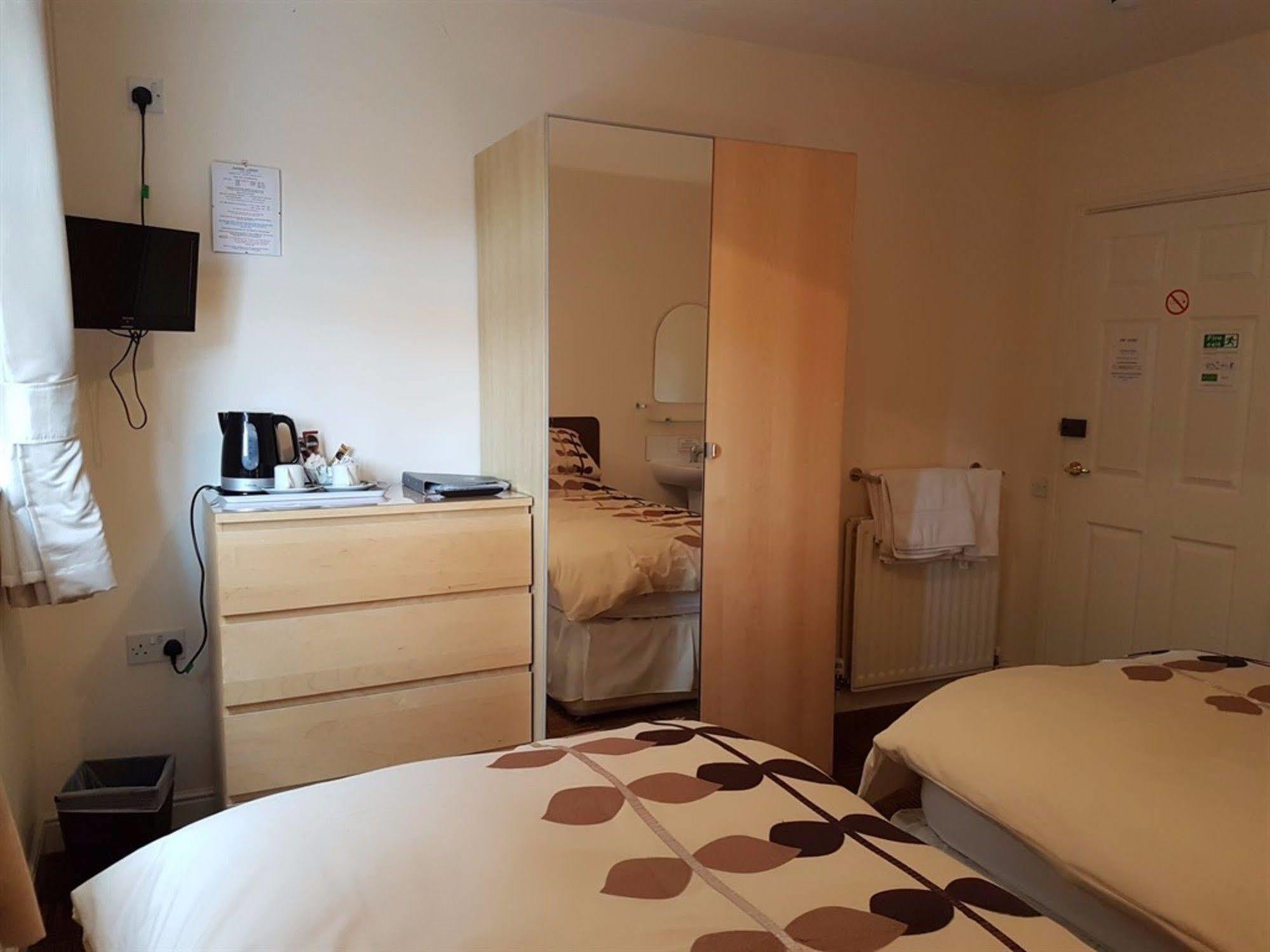 Aaron Lodge Guest House Λέστερ Εξωτερικό φωτογραφία